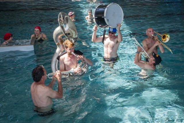 350240910_1323369545061143_4865139403397492107_n